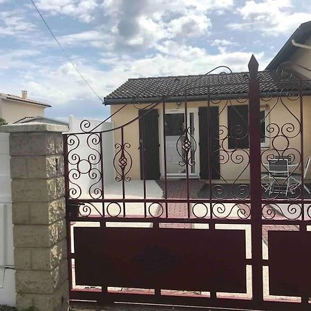 « Chez Nath Et Chris » Apartment Saint-Andre-de-Cubzac Bagian luar foto